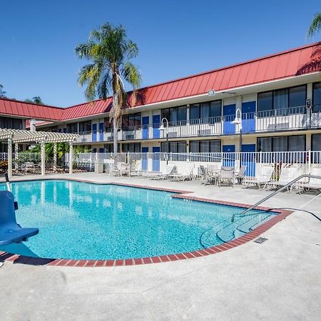 Econo Lodge Palm Harbor - Clearwater Dış mekan fotoğraf