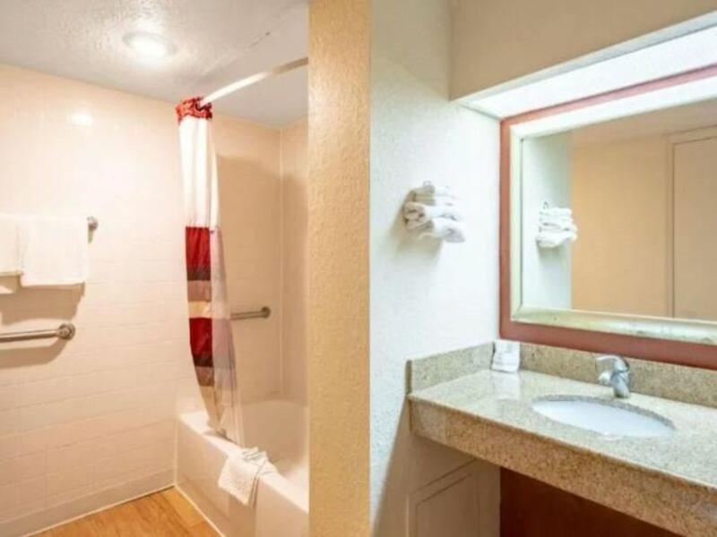 Econo Lodge Palm Harbor - Clearwater Dış mekan fotoğraf