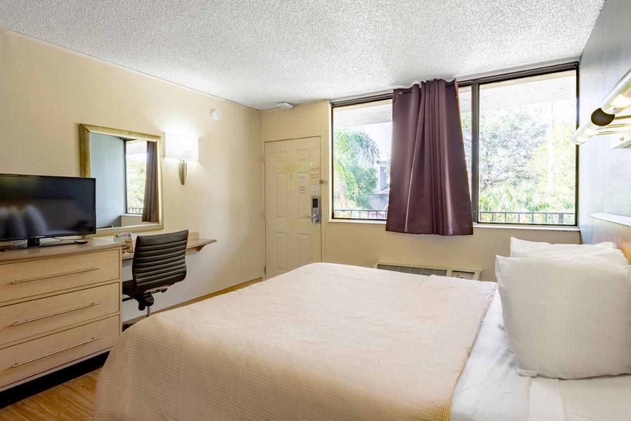 Econo Lodge Palm Harbor - Clearwater Dış mekan fotoğraf