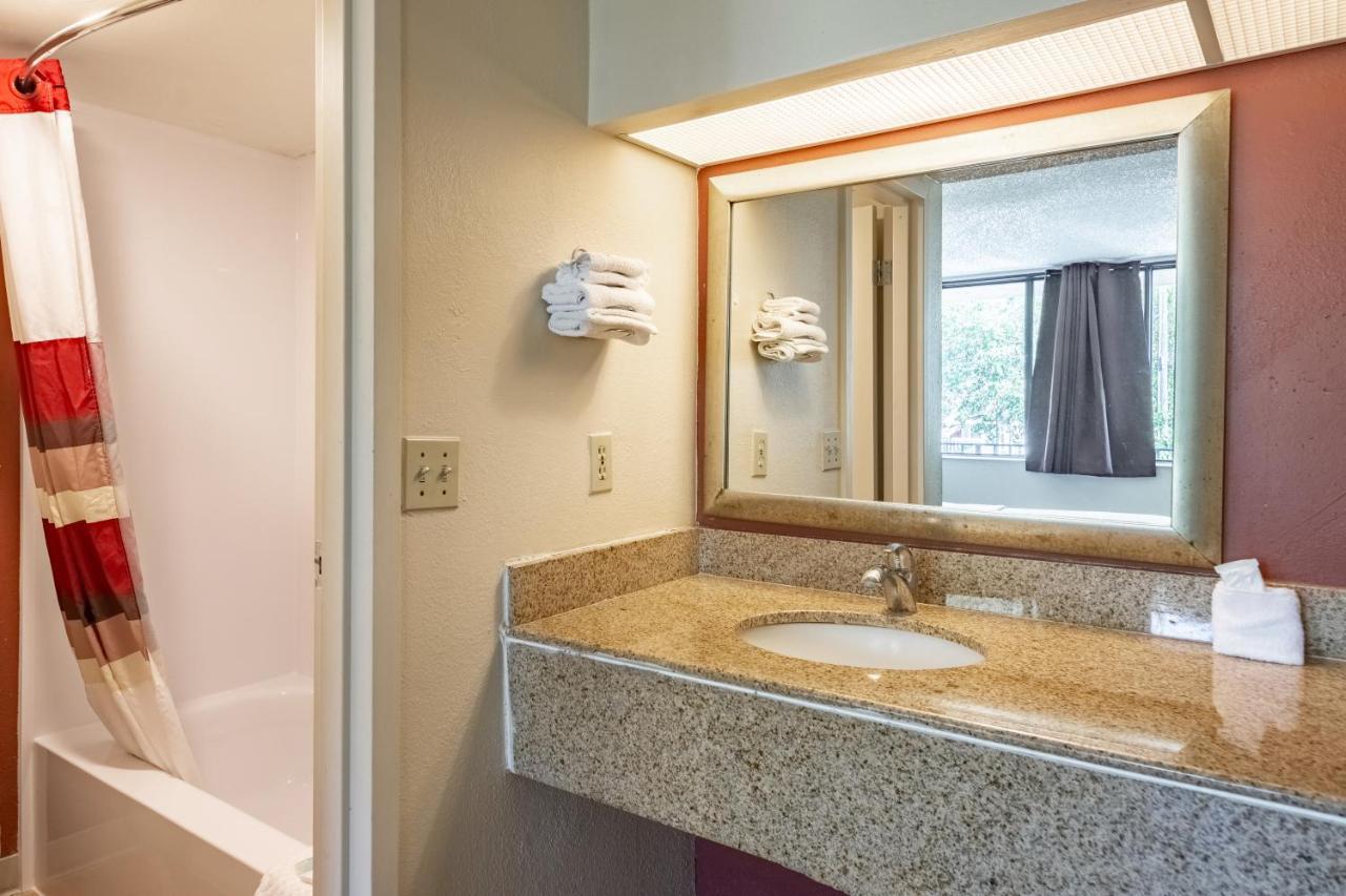 Econo Lodge Palm Harbor - Clearwater Dış mekan fotoğraf
