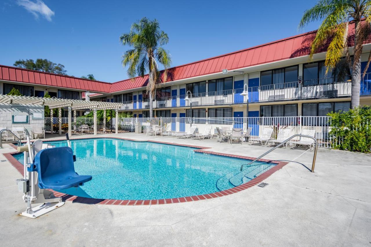 Econo Lodge Palm Harbor - Clearwater Dış mekan fotoğraf